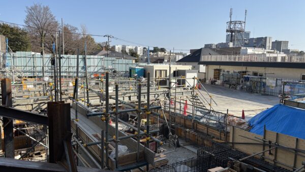 【2月の様子】地下部分の骨組みが姿を現し始めました